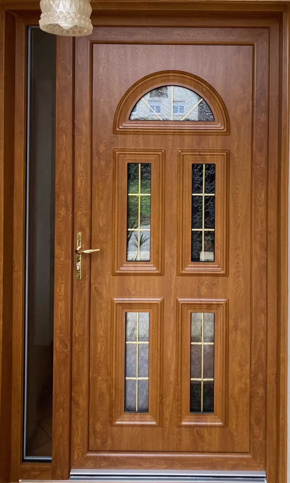 Nobel porte entree pvc chene boray sur juine