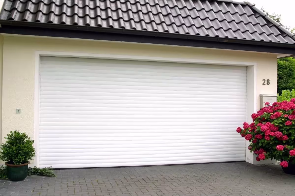 Porte de garage enroulable nobel ouvertures