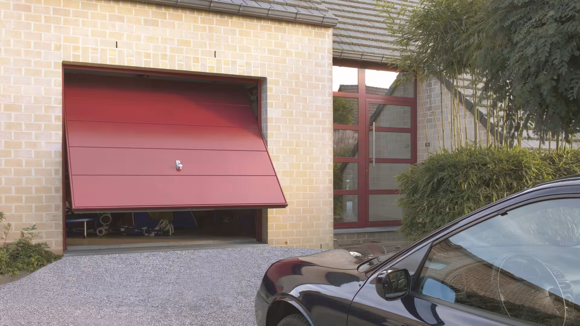 Porte garage basculante linconyl nobel ouvertures